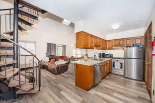 1 Deer Valley Ln, Vernon, NJ 07462 - Photo 12