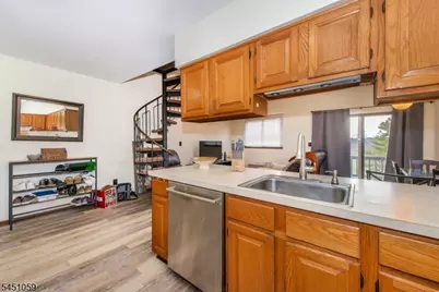 1 Deer Valley Ln Unit 2, Vernon, NJ 07462 - Photo 10