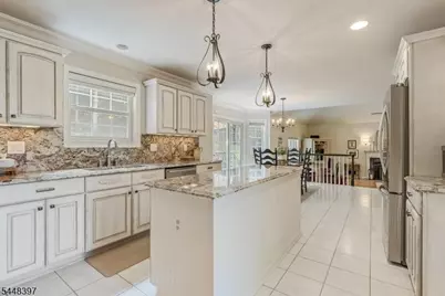 14 Fieldstone Trl, Byram Township, NJ 07871 - Photo 12