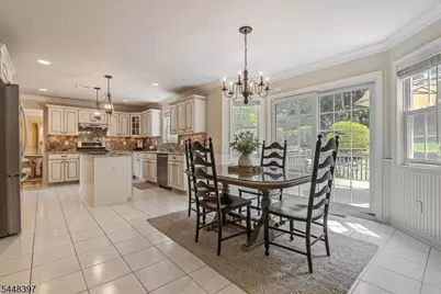 14 Fieldstone Trl, Byram Township, NJ 07871 - Photo 10