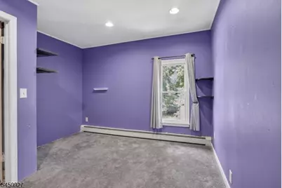322 Romain Ave, Pompton Lakes, NJ 07442 - Photo 14
