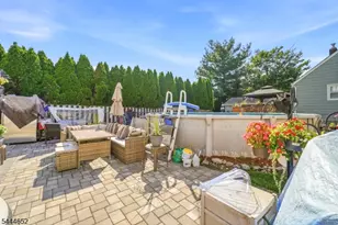 28 Brookhill Ter, Clifton, NJ 07013 - Photo 40