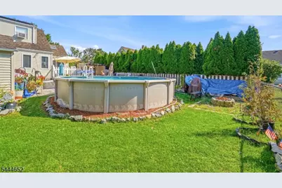 28 Brookhill Ter, Clifton, NJ 07013 - Photo 38