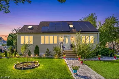 28 Brookhill Ter, Clifton, NJ 07013 - Photo 4