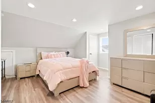 28 Brookhill Ter, Clifton, NJ 07013 - Photo 22