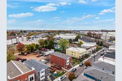 24 Garibaldi Ave #1, Newark, NJ 07114 - Photo 12