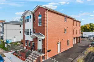 24 Garibaldi Ave, Newark, NJ 07114 - Photo 2