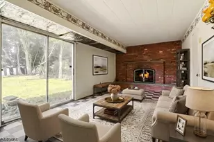 125 Clover Hill Dr, Mount Olive, NJ 07836 - Photo 14