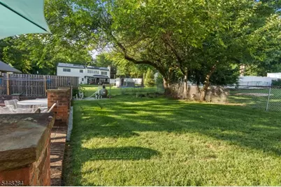 8 Cracco Ln, Wayne, NJ 07470 - Photo 48