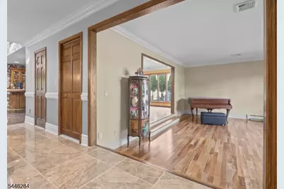 8 Cracco Ln, Wayne, NJ 07470 - Photo 12