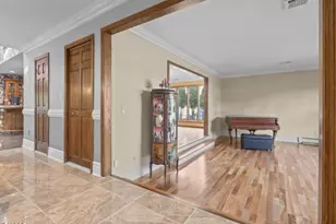 8 Cracco Ln, Wayne, NJ 07470 - Photo 12