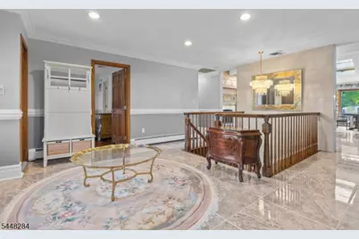 8 Cracco Ln, Wayne, NJ 07470 - Photo 10