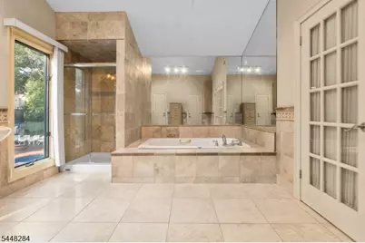 8 Cracco Ln, Wayne, NJ 07470 - Photo 4