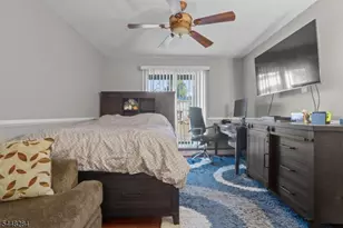 8 Cracco Ln, Wayne, NJ 07470 - Photo 38