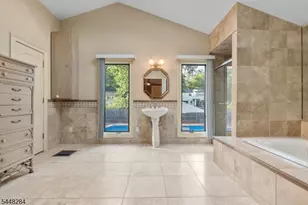 8 Cracco Ln, Wayne, NJ 07470 - Photo 34