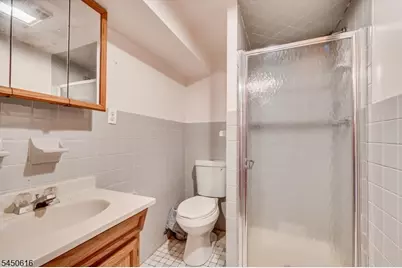 183 Laurel Ave, Union Township, NJ 07083 - Photo 42