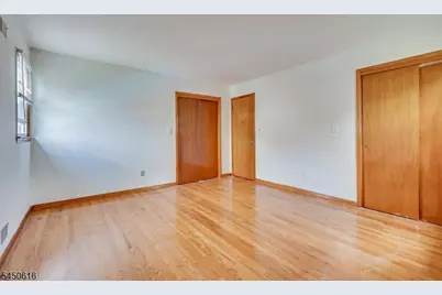 183 Laurel Ave, Union Township, NJ 07083 - Photo 32