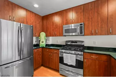 48 S Park St #502, Montclair Twp., NJ 07042 - Photo 14