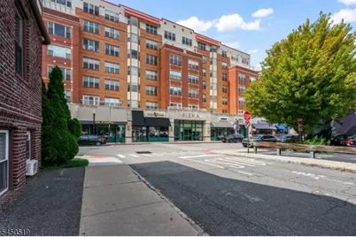 48 S Park St #502, Montclair Twp., NJ 07042 - Photo 2
