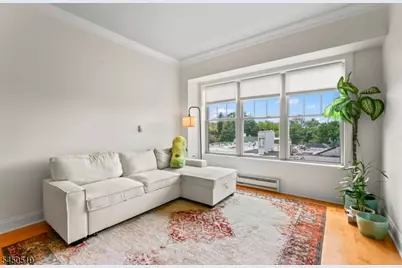 48 S Park St #502, Montclair Twp., NJ 07042 - Photo 18