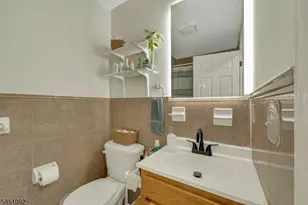 61 Sherman Ave, Newark, NJ 07114 - Photo 24
