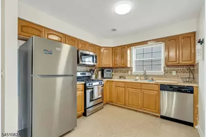 61 Sherman Ave, Newark, NJ 07114 - Photo 22