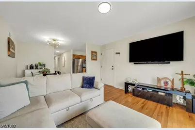 61 Sherman Ave, Newark, NJ 07114 - Photo 18
