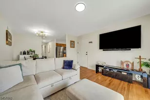 61 Sherman Ave, Newark, NJ 07114 - Photo 18