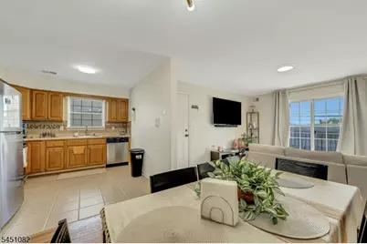 61 Sherman Ave, Newark, NJ 07114 - Photo 20