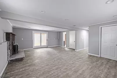 145 Schwarz Blvd, Jefferson Township, NJ 07849 - Photo 4