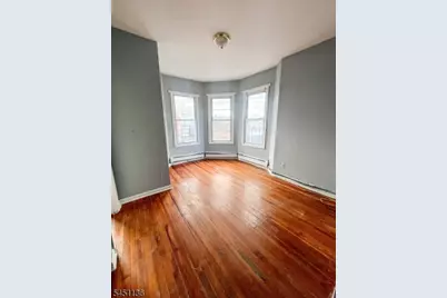 341 16th Ave #2R, Irvington, NJ 07111 - Photo 1