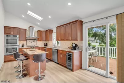 7 Hoagland Ct, Bridgewater, NJ 08807 - Photo 14