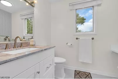 7 Hoagland Ct, Bridgewater, NJ 08807 - Photo 30