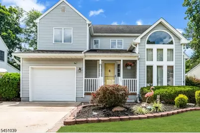 7 Hoagland Ct, Bridgewater, NJ 08807 - Photo 1