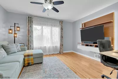 7 Hoagland Ct, Bridgewater, NJ 08807 - Photo 16