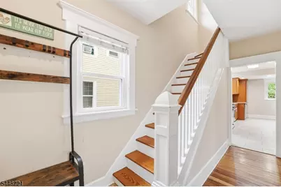9 S Middaugh St, Somerville, NJ 08876 - Photo 16