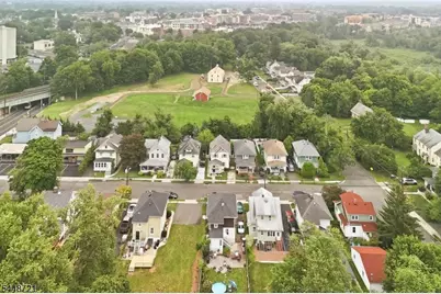 9 S Middaugh St, Somerville, NJ 08876 - Photo 38