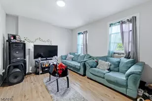 32 Jefferson St, Paterson, NJ 07522 - Photo 8