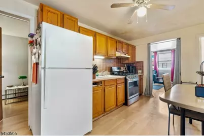 352 Totowa Ave, Paterson, NJ 07502 - Photo 14