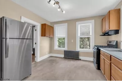 55 Maple Ave, Wallington, NJ 07057 - Photo 16