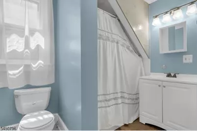 55 Maple Ave, Wallington, NJ 07057 - Photo 14