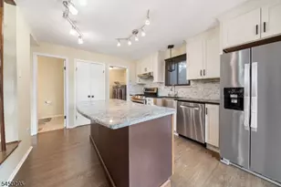 59 Taurus Dr, Hillsborough Township, NJ 08844 - Photo 8