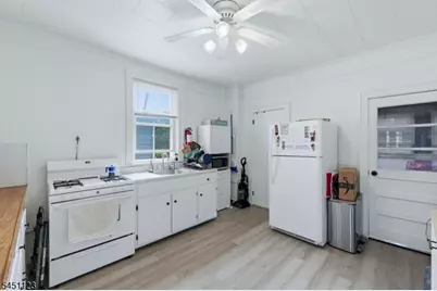 42 Lawrence St, Bloomfield, NJ 07003 - Photo 32