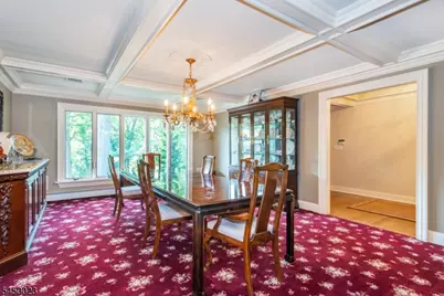 11 Ford Ln, Roseland, NJ 07068 - Photo 4