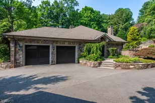 11 Ford Ln, Roseland, NJ 07068 - Photo 48