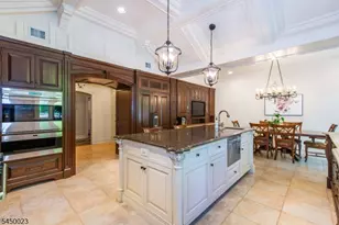 11 Ford Ln, Roseland, NJ 07068 - Photo 18