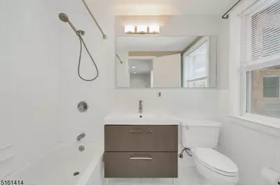 50 Pine St #211, Montclair, NJ 07042 - Photo 16