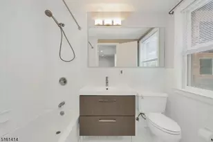 50 Pine St, Montclair, NJ 07042 - Photo 16