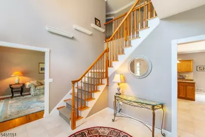 2 Kingston Ct, Jefferson Township, NJ 07438 - Photo 4