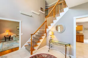 2 Kingston Ct, Jefferson Township, NJ 07438 - Photo 4